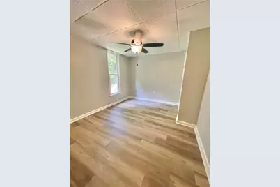 223 E Falls St #1B, New Castle, PA 16101 - Photo 10
