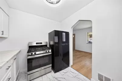 104 Brightwood Avenue, Pittsburgh, PA 15229 - Photo 12
