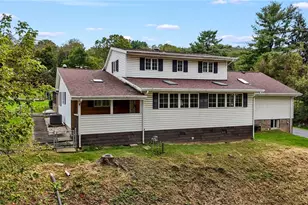 152 Sugar Run Rd, Franklin Township, PA 15370 - Photo 2