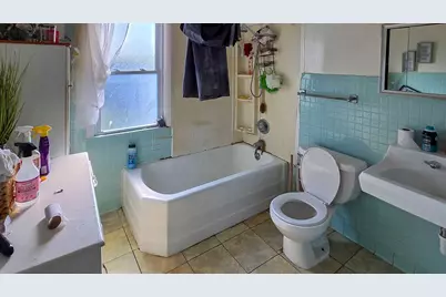 949 W 8th St, Erie City, PA 16502 - Photo 16