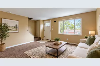 2022 Lindsay Road #1, Blackridge, PA 15221 - Photo 2