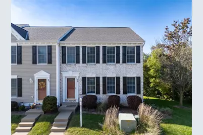 30 Castle View Dr, Kennedy Township, PA 15136 - Photo 1