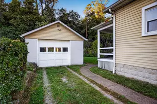627 Mc Gowan Ave, West Mifflin, PA 15122 - Photo 28