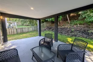 1889 Riggs Rd, South Park, PA 15129 - Photo 36