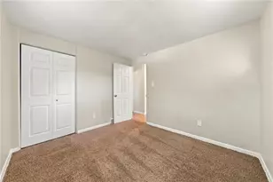 332 Bryant Dr, Pittsburgh, PA 15235 - Photo 12