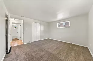 332 Bryant Dr, Pittsburgh, PA 15235 - Photo 10