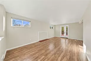 332 Bryant Dr, Pittsburgh, PA 15235 - Photo 6