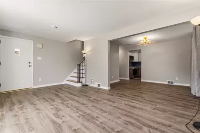 98 Poplar Dr, Pittsburgh, PA 15228 - Photo 4