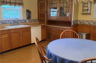 864 Forest Ave, West Homestead, PA 15120 - Photo 2
