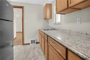 418 Commonwealth Ave, Duquesne, PA 15110 - Photo 14