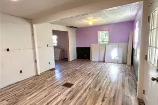 180 Grandview Ave, White Township, PA 15701 - Photo 6