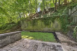 5446 Black St, Pittsburgh, PA 15206 - Photo 48