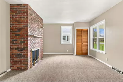 87 United Rd, Mount Pleasant Township, PA 15666 - Photo 2
