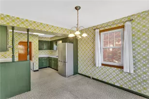 707 Washington, Jeannette, PA 15644 - Photo 12