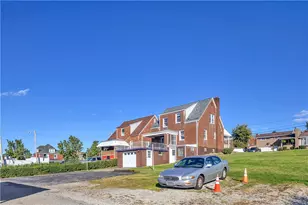 707 Washington, Jeannette, PA 15644 - Photo 30
