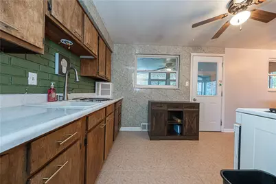 111 Greenview Drive, Verona, PA 15147 - Photo 8