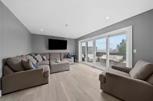 240 E Jefferson, Pittsburgh, PA 15212 - Photo 42