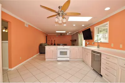 14 Esther St, Fallowfield, PA 15022 - Photo 12