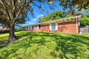 14 Esther St, Fallowfield, PA 15022 - Photo 2