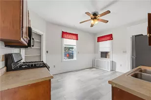 4035 Howley St, Pittsburgh, PA 15224 - Photo 10