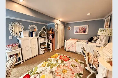 207 Central Dr, Center Township, PA 16001 - Photo 14