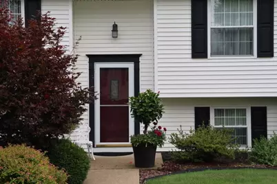 119 Oberlin Dr, Center Township, PA 16001 - Photo 4