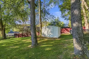 700 Fruitwood Dr, Bethel Park, PA 15102 - Photo 38