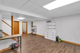 8510 Breezewood Dr, Pittsburgh, PA 15237 - Photo 28
