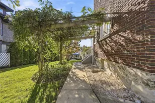 1152 Dormont Ave, Pittsburgh, PA 15216 - Photo 42