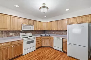 355 Allandale Dr, Bethel Park, PA 15102 - Photo 14