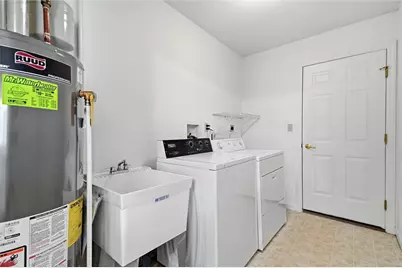 355 Allandale Dr, Bethel Park, PA 15102 - Photo 38