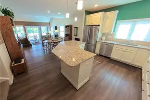 119 Summer Seat Ln, Ohio Township, PA 15237 - Photo 2