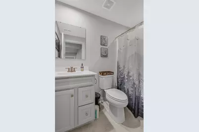 106 Olivia Dr, Center Township, PA 15061 - Photo 24