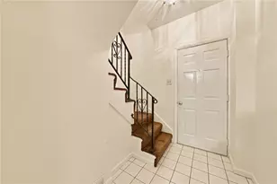 321 Center Ave, Pitcairn, PA 15140 - Photo 4