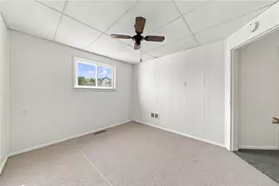 321 Center Ave, Pitcairn, PA 15140 - Photo 28