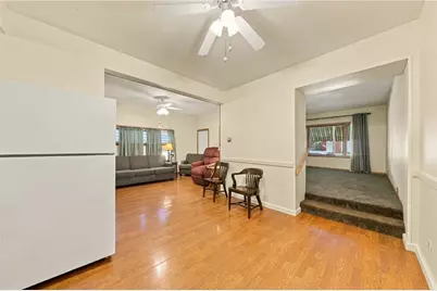 321 Center Ave, Pitcairn, PA 15140 - Photo 14