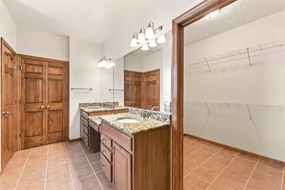 706 Forest Oaks Trl, North Huntingdon, PA 15642 - Photo 18