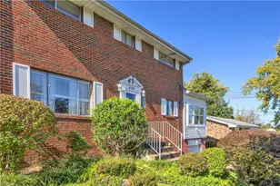 609 Millers Ln, Pittsburgh, PA 15239 - Photo 2