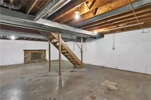 609 Millers Ln, Pittsburgh, PA 15239 - Photo 26