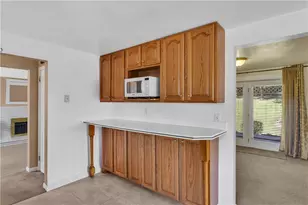 609 Millers Ln, Pittsburgh, PA 15239 - Photo 14