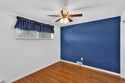 609 Millers Ln, Pittsburgh, PA 15239 - Photo 20