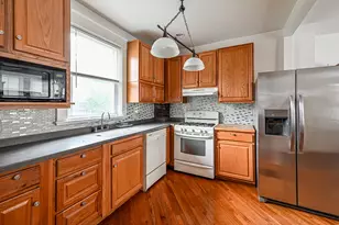 352 Huntington Ave, Pittsburgh, PA 15202 - Photo 10