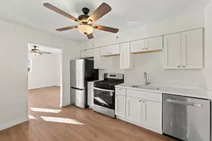 215 Dunbar Dr, Wilkins Township, PA 15235 - Photo 8