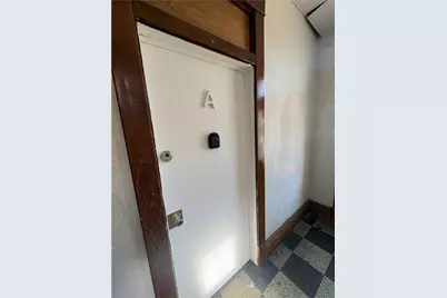 211 South 2nd Street, Jeannette, PA 15644 - Photo 6