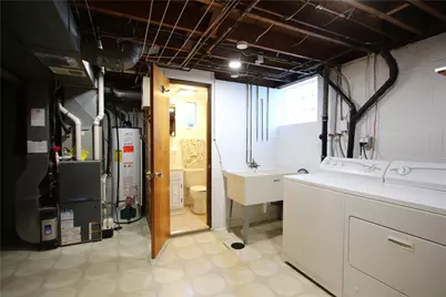 4548 Mapledale Drive, Homestead, PA 15120 - Photo 26