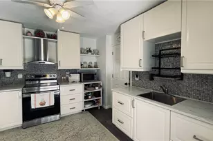 6731 Elk Rush Dr, Imperial, PA 15126 - Photo 8