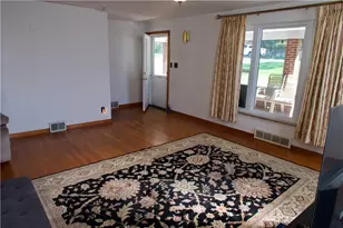 443 Trestle Rd, Pittsburgh, PA 15239 - Photo 4