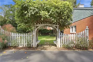 413 Maple Ln, Edgeworth, PA 15143 - Photo 2