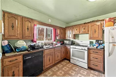 233 W Brady St, Butler, PA 16001 - Photo 8