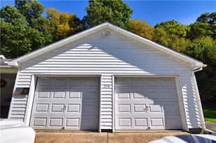 210 Cherry Run Rd, Hooversville Boro, PA 16344 - Photo 10